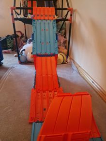 Hot Wheels Track Builder Race Crate