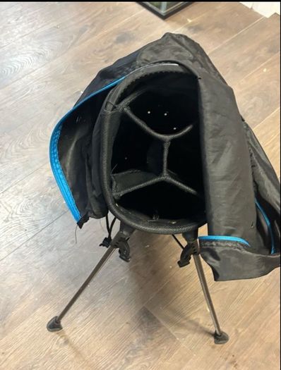Ladies Junior Golf Bag Stand
