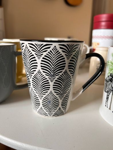 Ceramic mugs