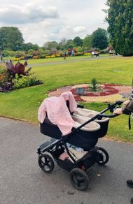 Mountain Buggy Duet Luxury Herringbone Twin Buggy + Carrycots & Car Seats