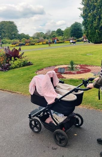 Mountain Buggy Duet Luxury Herringbone Twin Buggy + Carrycots & Car Seats