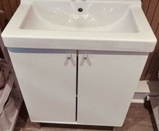 Sink with vanity & Mixer Tap