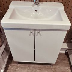 Sink with vanity & Mixer Tap