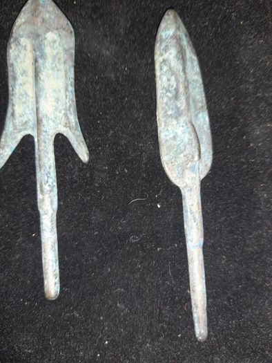 Bronze Arrowheads