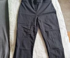 Cropped trousers