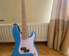 Fender Squier Sonic Precision Bass As New