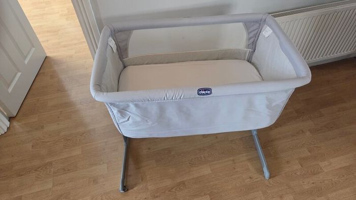 Chicco Next2Me co-sleeper crib
