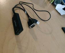 adapter VGA to HDMI