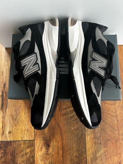 New Balance 2010 UK 8