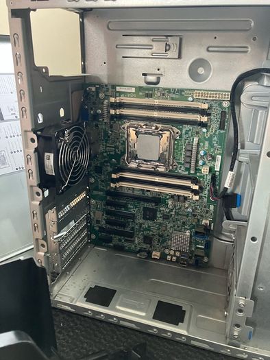 Hpe Proliant Ml110 Gen9 ( for parts )