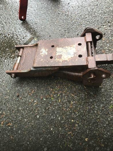 massey Ferguson swinging draw bar 135 35