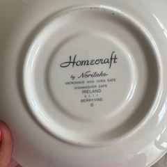 31-piece Noritake Homecraft Berryvine set