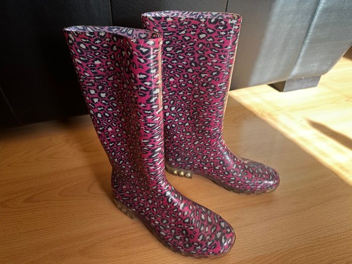Pink leopard print wellies Size 38