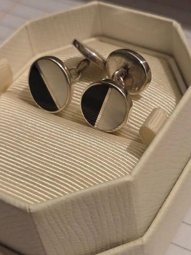 Vintage 925 Sterling Silver Mother of Pearl and Onyx Face Cufflinks with Chain Link