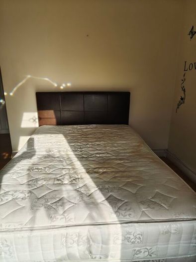 Double bed with Respa Mattress