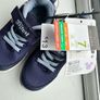 Stitch sneakers Image 3