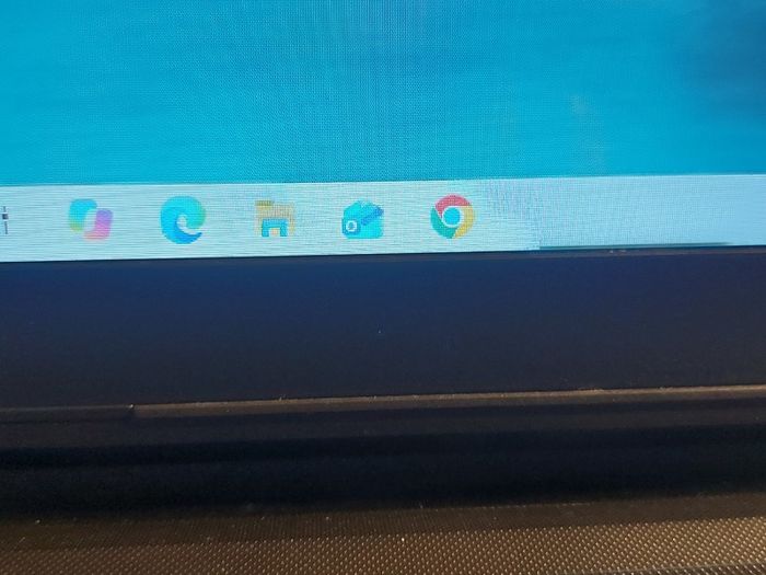 Lenovo Ideapad 300-15IBR, 15.6 inch Laptop, Intel Pentium CPU N3700, 1.6GHz, 8GB Ram, 128GB SSD, Windows 10, Microsoft Edge, Chrome and VLC