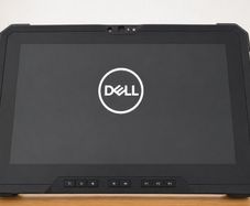 Dell Latitude 7220 Rugged Extreme Tablet with keyboard