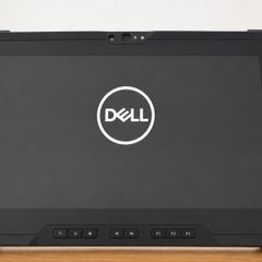Dell Latitude 7220 Rugged Extreme Tablet with keyboard