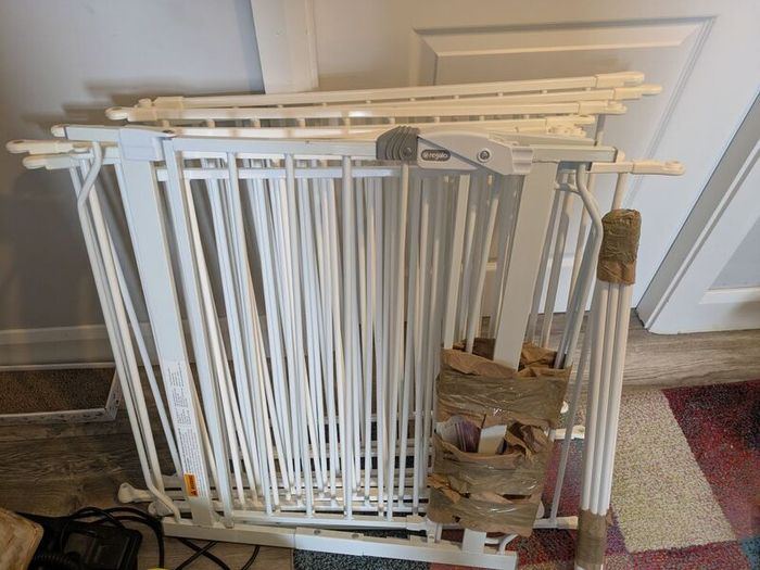 Baby Gates (now 7 pieces + door)