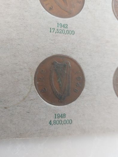 coin folder including full set of pennys including rare 1940