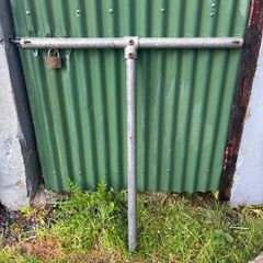Single T bar clothes line (height cut down for size)