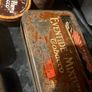 vintage tins Image 4