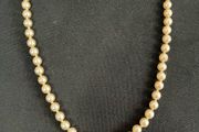 pearl necklace