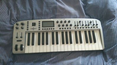 M Audio ozonic