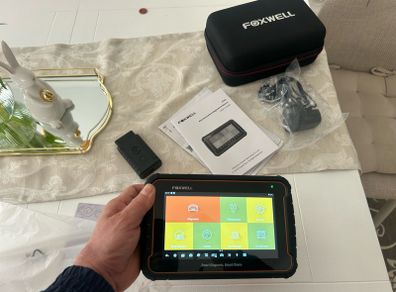 New BLUETOOTH Foxwell GT60 OBD2 suit any car van or van Automotive Scanner Full System Active Test A/F Oil SRS DPF EPB 24 Reset Service Car Diagnostic Tool