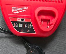 Milwaukee m12  charger