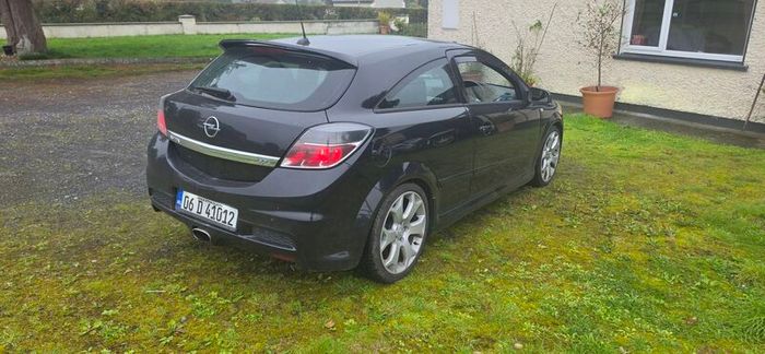 Opel astra h opc 2.0 turbo breaking