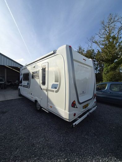 Camper