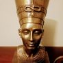 Vintage Veronese Bronzed Resin Egyptian Queen Nefertiti Bust Statue. Image 2