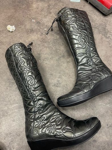 boots