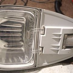 Flood light for pole