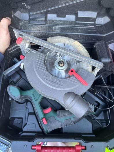 Job lot power tools
