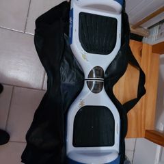 Breeze Board Pro Hoverboard, in nice carry case, no charger so cant test