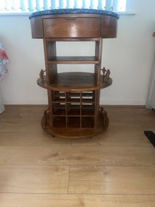 Kitchen island on wheels marble top