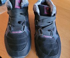 Thermal hiking shoes - ancle boots size 6