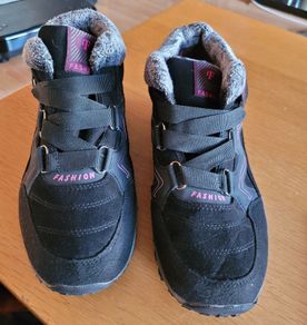 Thermal hiking shoes - ancle boots size 6