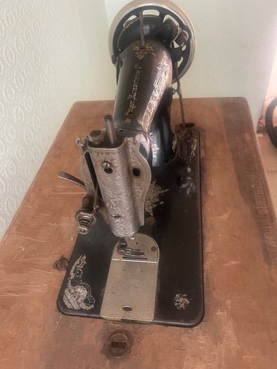 Singer sewing machine