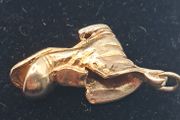 Vintage 9ctgold charm boots