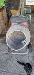 Cement/Concrete mixer