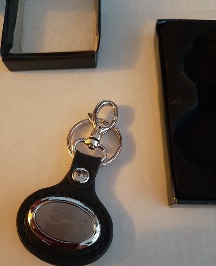 new key ring in box