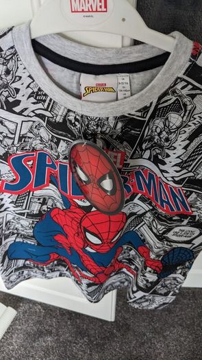 Spiderman Marvel T-Shirt new with tags 9-10yrs