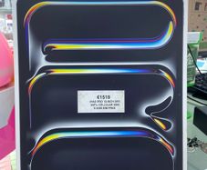iPad Pro 13 inch Wi-Fi + Cellular 512GB M5
