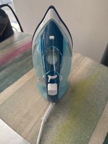Morphy Richards Iron