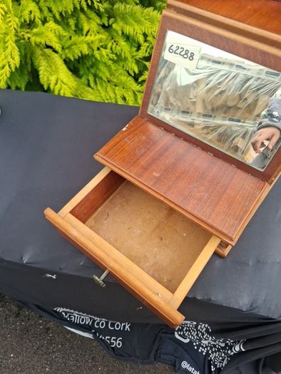 Vintage mirror vanity box with drawer
