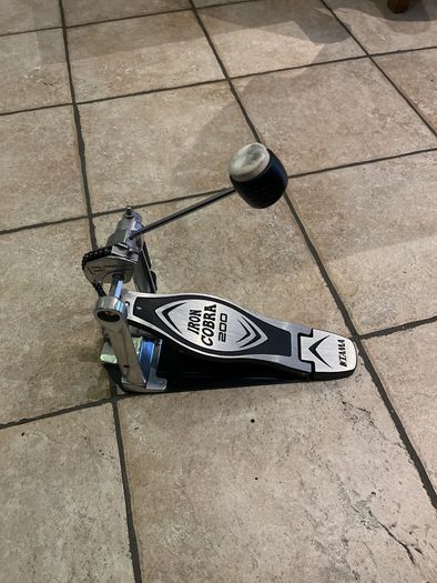 Iron Cobra Single pedal